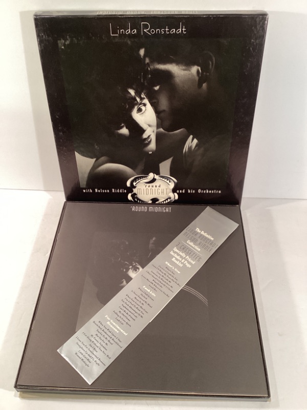 Photo 2 of LINDA RONSTADT - SIMPLE DREAMS & ROUND MIDNIGHT VINYL RECORD AND 3 CASSETE TAPE COLLECTION