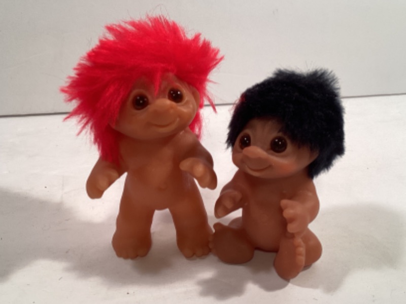 Photo 4 of TROLLS AND ACCESSORIES