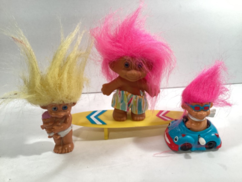 Photo 3 of TROLLS AND ACCESSORIES