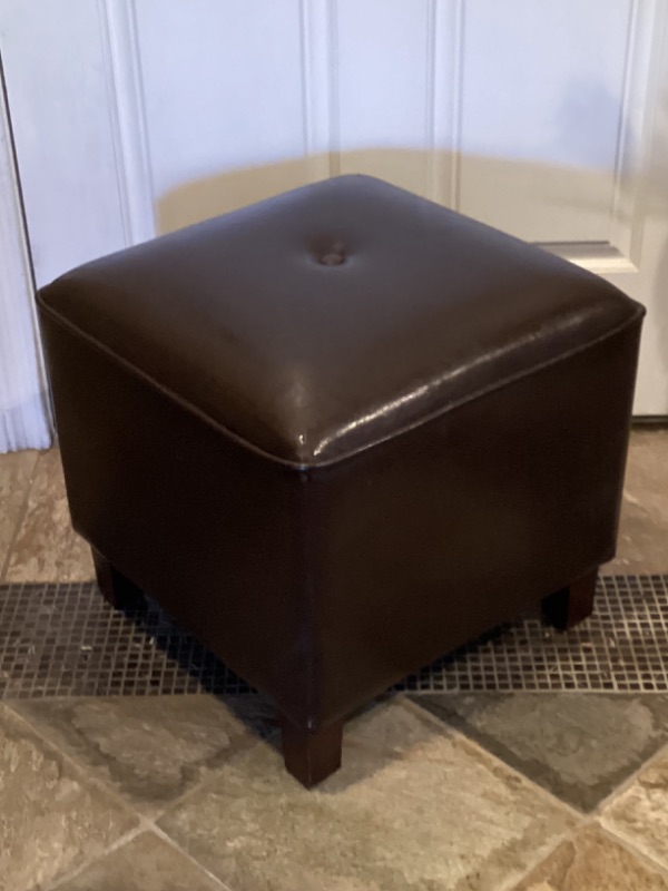 Photo 1 of BROWN SOFT TOP FOOTSTOOL
18 X 18 X 17
