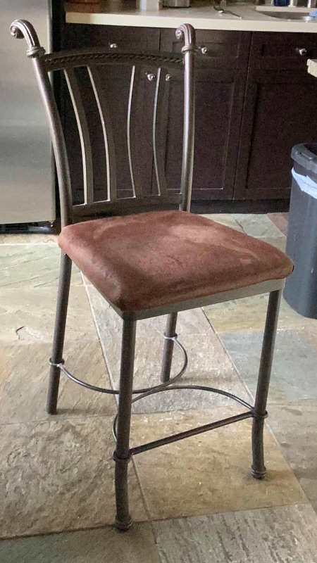 Photo 2 of BAR STOOL 23.5” TO SEAT MORE IN AUCTION