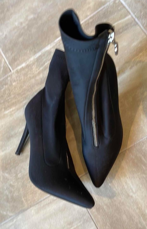 Photo 2 of DESIGNER SHOES & BOOTIES SIZE 6 & 6.5