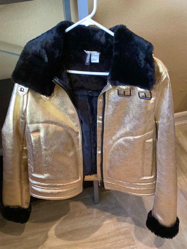 Photo 1 of BEAUTIFUL PLUSH LINED GOLD JACKET SIZE 6 -LIKE NEW CONDITION - GREAT FOR VGK GAMES,
BROWN P U LEATHER HIP JACKET WITH FAUX FUR TRIM SIZE M
 ERONA BASEBALL JACKET SIZE M