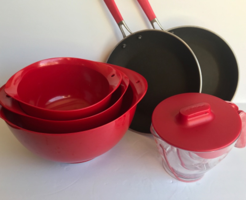 Photo 2 of ROSTI MEPAL -VICTORIA MELAMINE BOWL SET, MEASURING CUPS, CAN OPENER & FRYING PANS