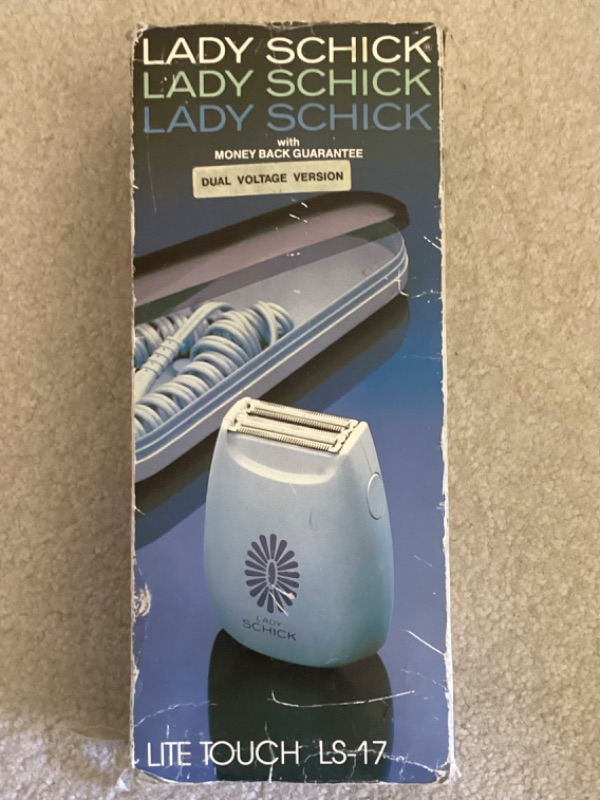 Photo 1 of LADY SCHICK LITE TOUCH ELECTRIC SHAVER