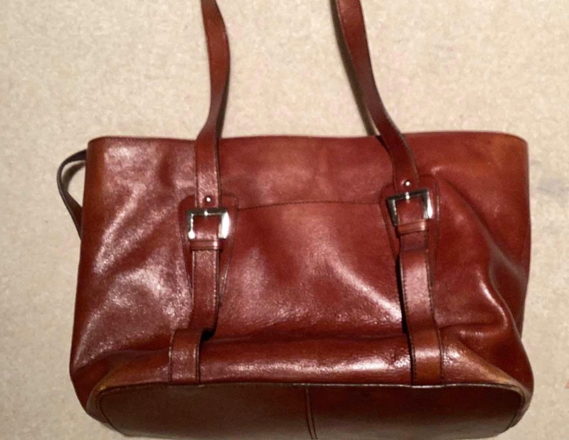 Photo 1 of COLLECTION OF WOMENS LARGE PURSES