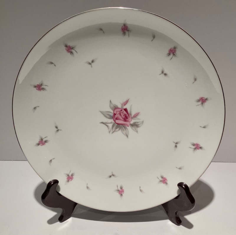 Photo 3 of VINTAGE MEITO MADE IN JAPAN ROSE CHINTZ 10 “ DINNER PLATES - MORE OF THIS PATTERN IN AUCTION