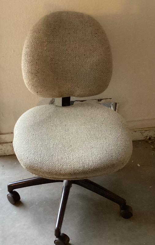 Photo 1 of OFFICE ROLLING CHAIR & LAMP