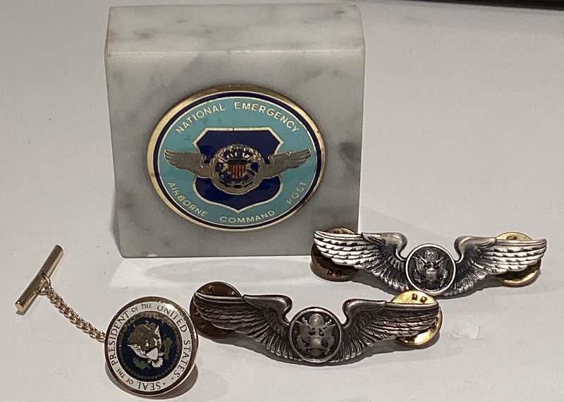 Photo 2 of OFFICIAL AIR FORCE ONE MEMORABILIA