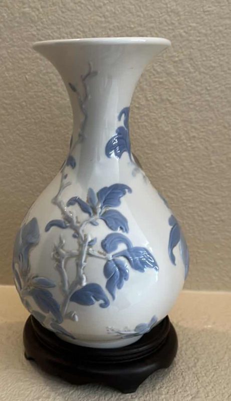 Photo 1 of BLUE FLORAL LLADRO VASE ON WOOD STAND-MADE IN SPAIN 