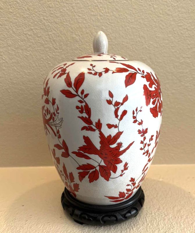 Photo 1 of PORCELAIN JAR W LID ON WOOD VASE