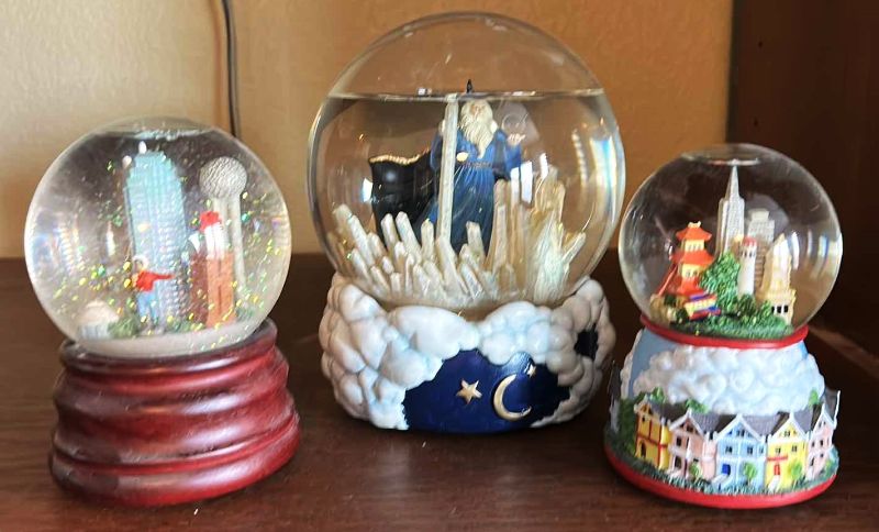 Photo 1 of 3 MUSIC BOXES AND SNOW GLOBES