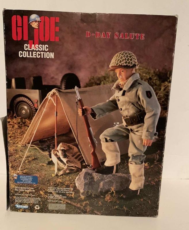 Photo 3 of G.I. JOE CLASSIC COLLECTION D-DAY SALUTE