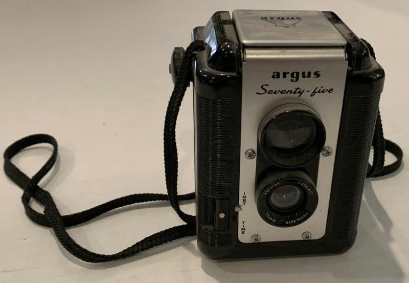 Photo 1 of VINTAGE ARGUS SEVENT-FIVE CAMERA