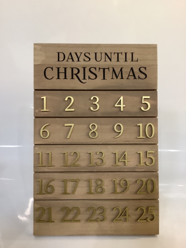 Photo 1 of DAYS UNTIL CHRISTMAS CALENDAR 18IN X 12IN NEW
