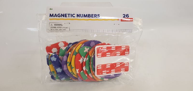 Photo 1 of 26 PIECE - MAGNETIC NUMBERS 