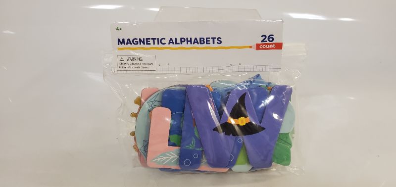 Photo 1 of 26 PIECE - MAGNETIC ALPHABET LETTERS 