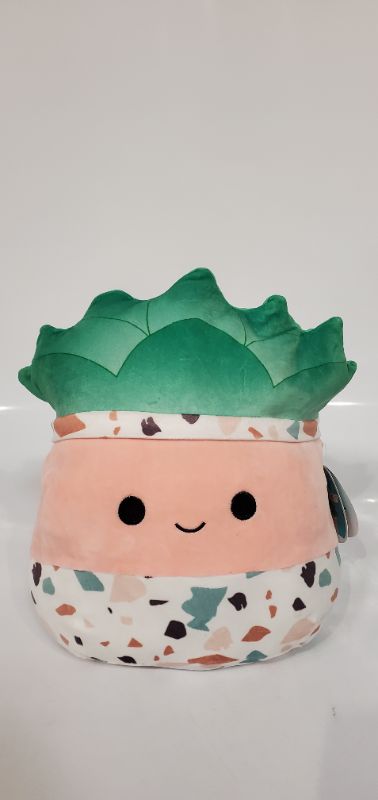 Photo 1 of SQUISHMALLOWS  - ABENA 