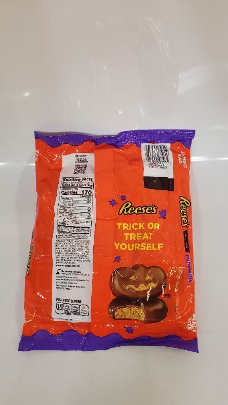 Photo 3 of Pumpkins Snack Size Candy, Halloween, Jumbo Bag Milk Chocolate Peanut Butter  - Best By 07/2023