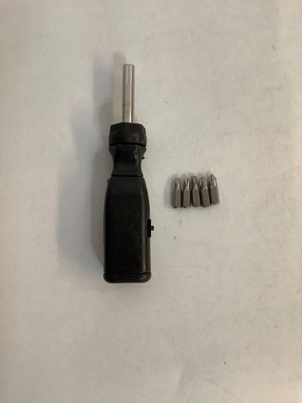 Photo 1 of 18 PC Screwdriver Set