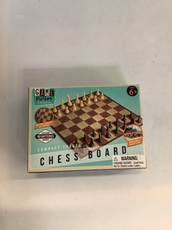 Photo 2 of Compact Travel Classic Chess Game