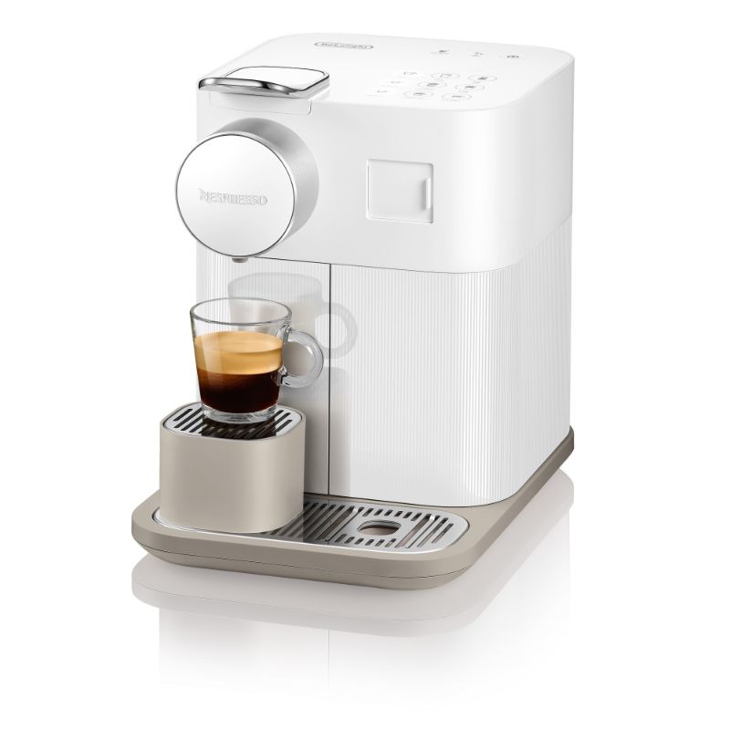 Photo 1 of Nespresso Gran Lattissima by De'Longhi