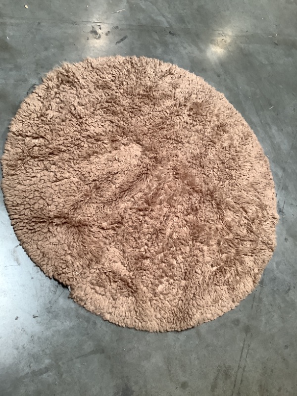 Photo 1 of 68" Round Pink Shag Rug 