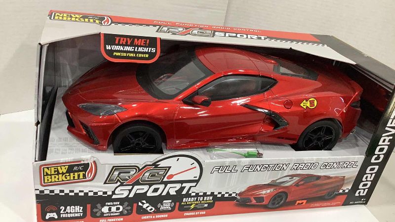 Photo 3 of NEW EXTRA LARGE 2020 CORVETTE RADIO CONTROL CAR