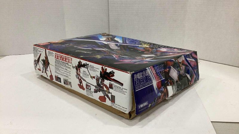 Photo 2 of ASTRAY RED FRAME TRANSFORMERS TYPE MODEL KIT 1/100 SCALE