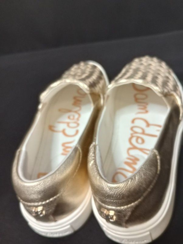 Photo 4 of WOMENS SAM EDLEMANS GOLDEN SLIP ONS SIZE 7