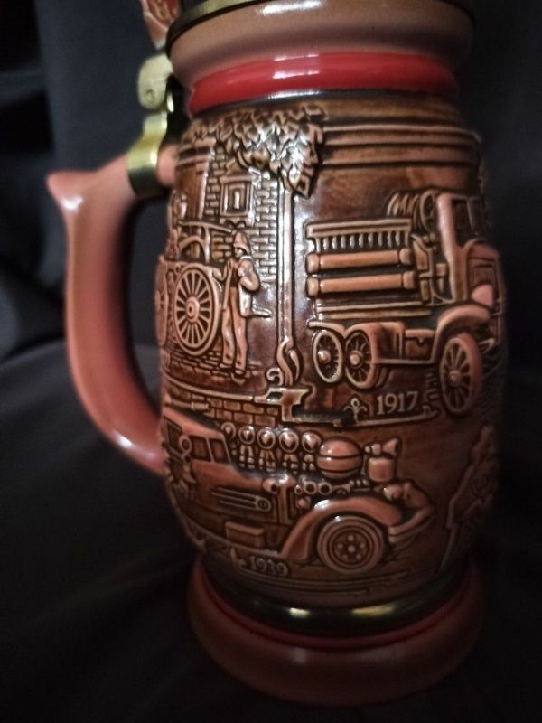 Photo 1 of VINTAGE AVON 1989 TRIBUTE TO AMERICAN FIREFIGHTERS BEER STEIN