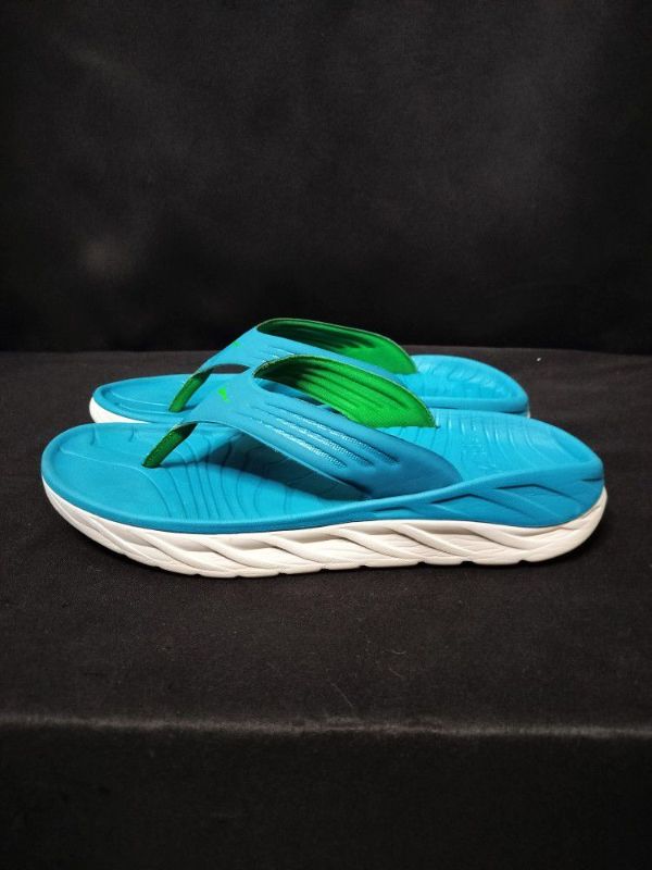 Photo 2 of MENS HOKA ONE ONE SANDALS SIZE 12