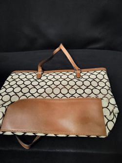 Photo 3 of WOMENS NINE WEST SHOULDER BAG