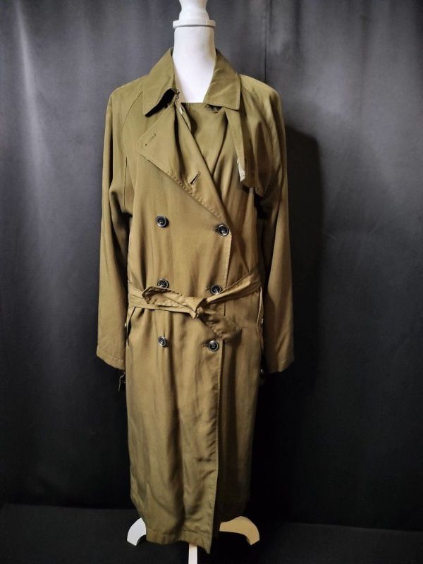 Photo 1 of WOMENS ZARA TRENCH COAT SIZE MEDIUM