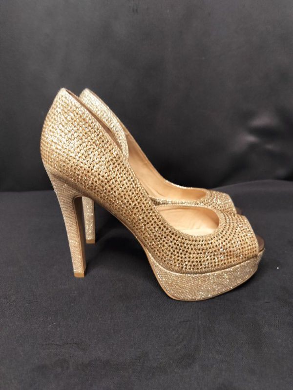 Photo 4 of WOMENS GOLD SEQUINED SPEED LIMIT 98 PEEP TOE HEELS 8.5