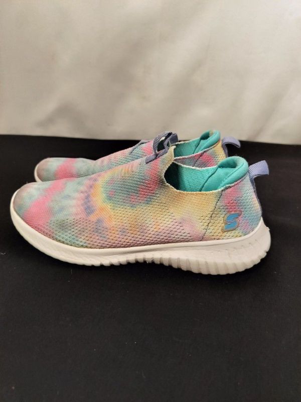 Photo 1 of GIRLS SKETCHERS TIE DYE SIZE 1