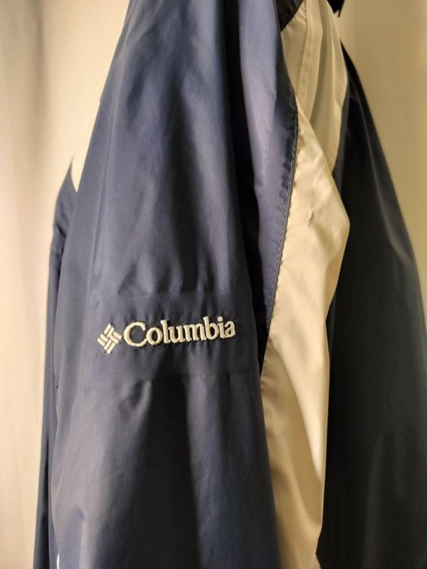 Photo 3 of MENS COLUMBIA WINDBREAKER SIZE XL