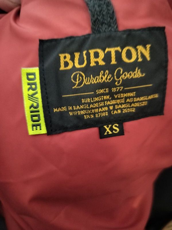 Photo 3 of BOYS BURTON BAR NONE DRY RIDE PUFFER JACKET SIZE XS