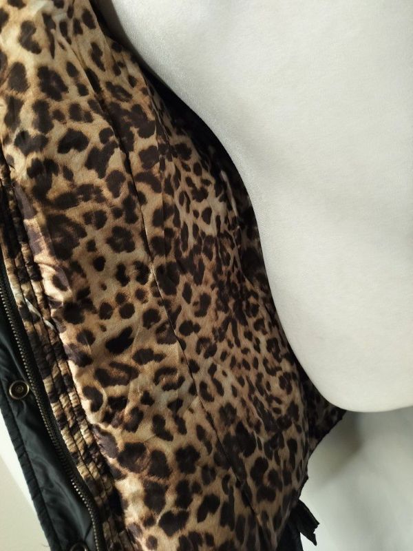 Photo 3 of WOMENS GUESS PUFFER JACKET WITH AN ANIMAL PRINT INTERIOR SIZE LARGE