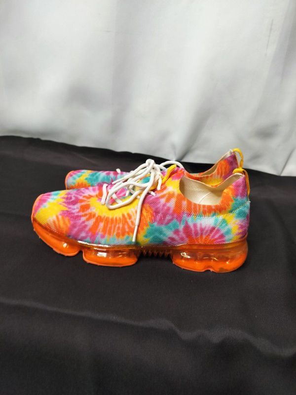 Photo 1 of MENS LUCKY STEP TYE DYE AIR POCKET SIZE 10