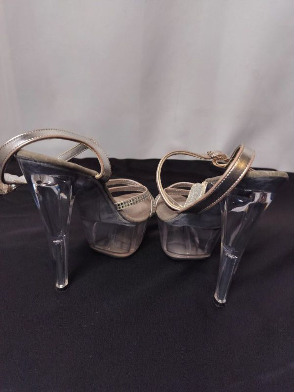 Photo 2 of WOMENS TABU CLEAR ANKLE STRAP HIGH HEELS SIZE 6