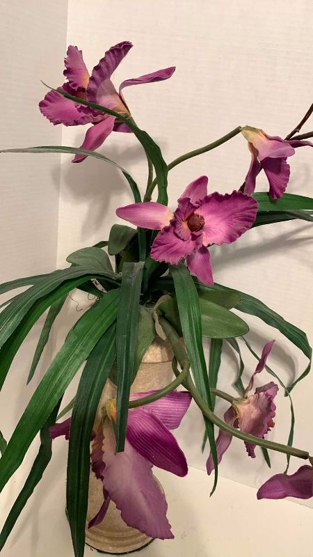 Photo 1 of FLORAL ARRANGEMENT