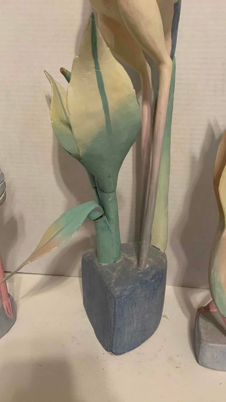 Photo 1 of WOODEN FLAMINGO AND SEAGULLS HOME DECOR 34”