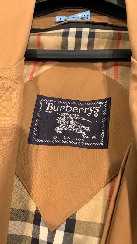 Photo 2 of BURBERRYS RAIN JACKET