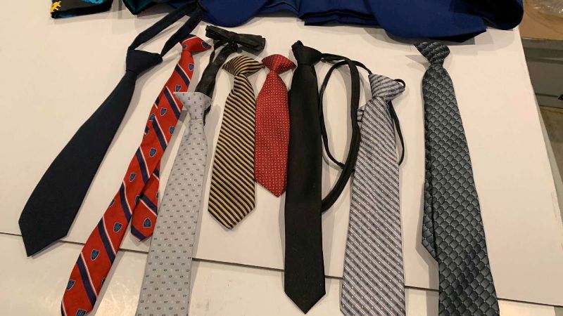 Photo 3 of KIDS SUITS AND TIES SIZE XL