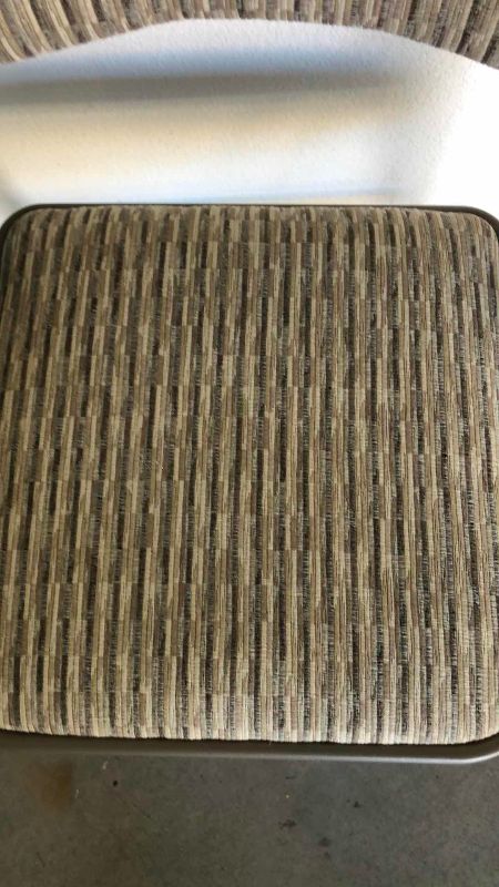 Photo 1 of METAL AND CLOTH FOLDING CHAIR