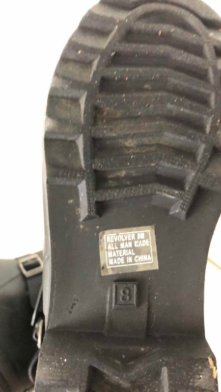 Photo 1 of RUBBER BOOTS SIZE 8M