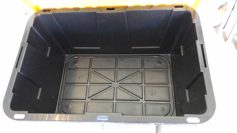 Photo 1 of GREENMADE PROFESSIONAL GRADE TOTE 27 GALLONS