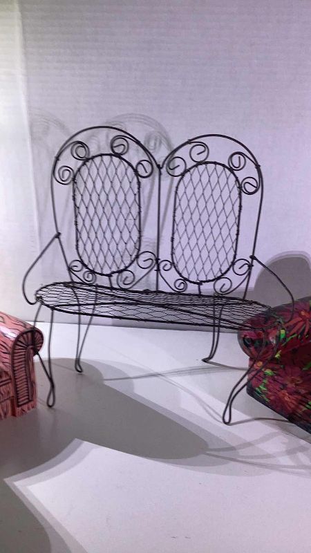 Photo 3 of MINI FURNITURE DECOR ITEMS METAL LOVE SEAT IS 12” X H 13”