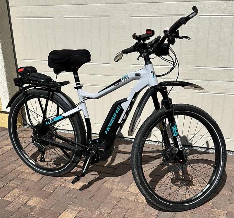 Photo 7 of HAIBIKE TREKKING 7 ELECTRIC BIKE WITH BOSCH CHARGER-EXCELLENT CONDITION